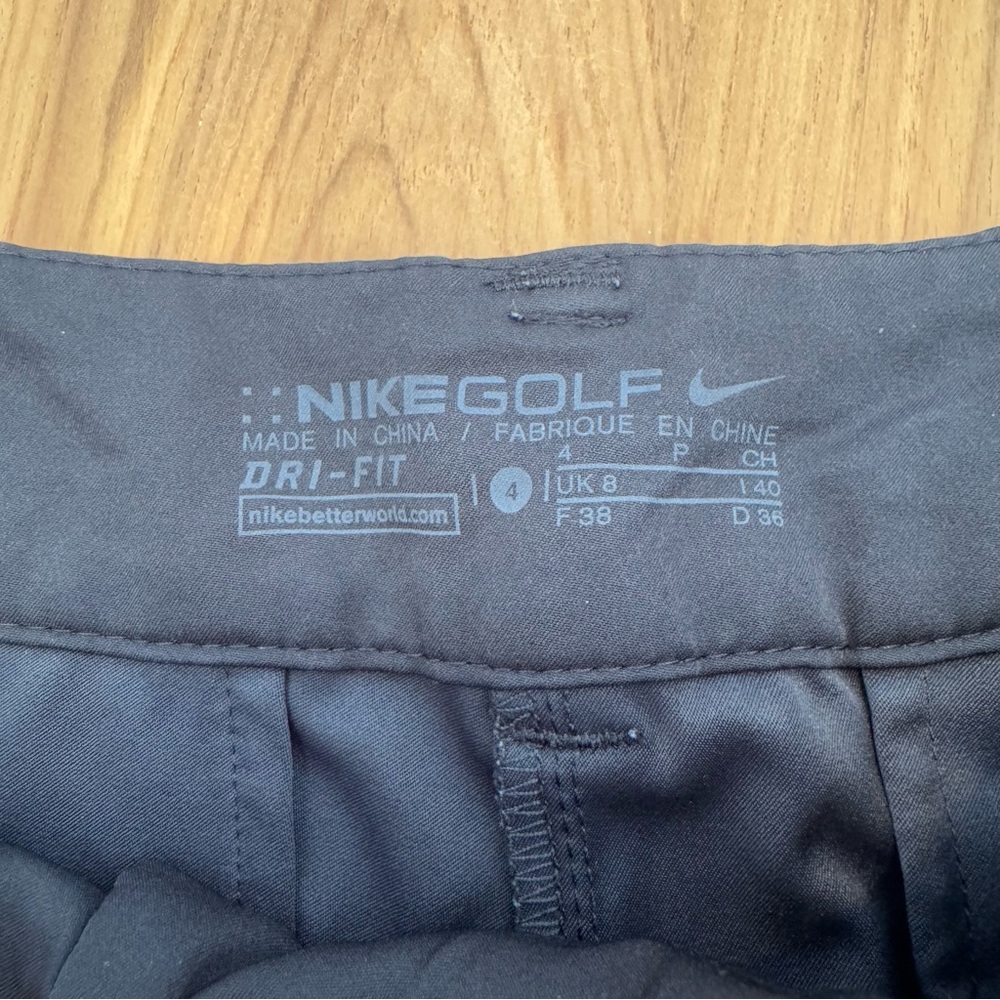 Nike Golf Shorts Women’s 4 Black 10.5” Inseam Pockets - Picture 4 of 7